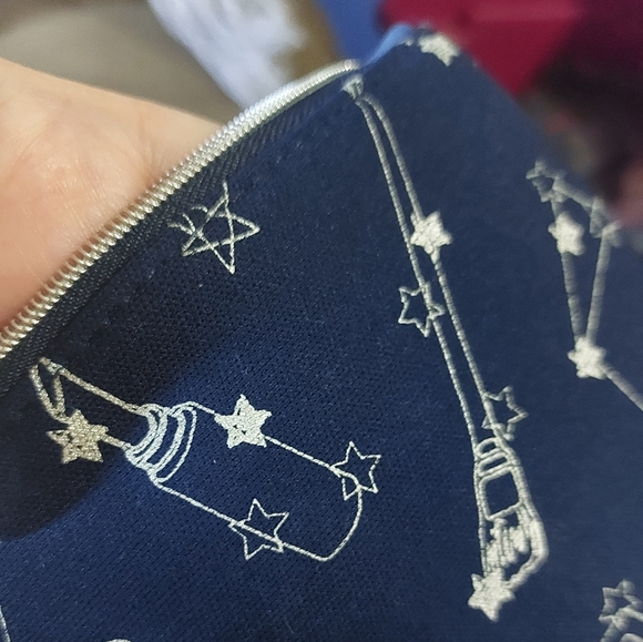 Ipsy Zodiac Cosmetics Pouch - Picture 3 of 6